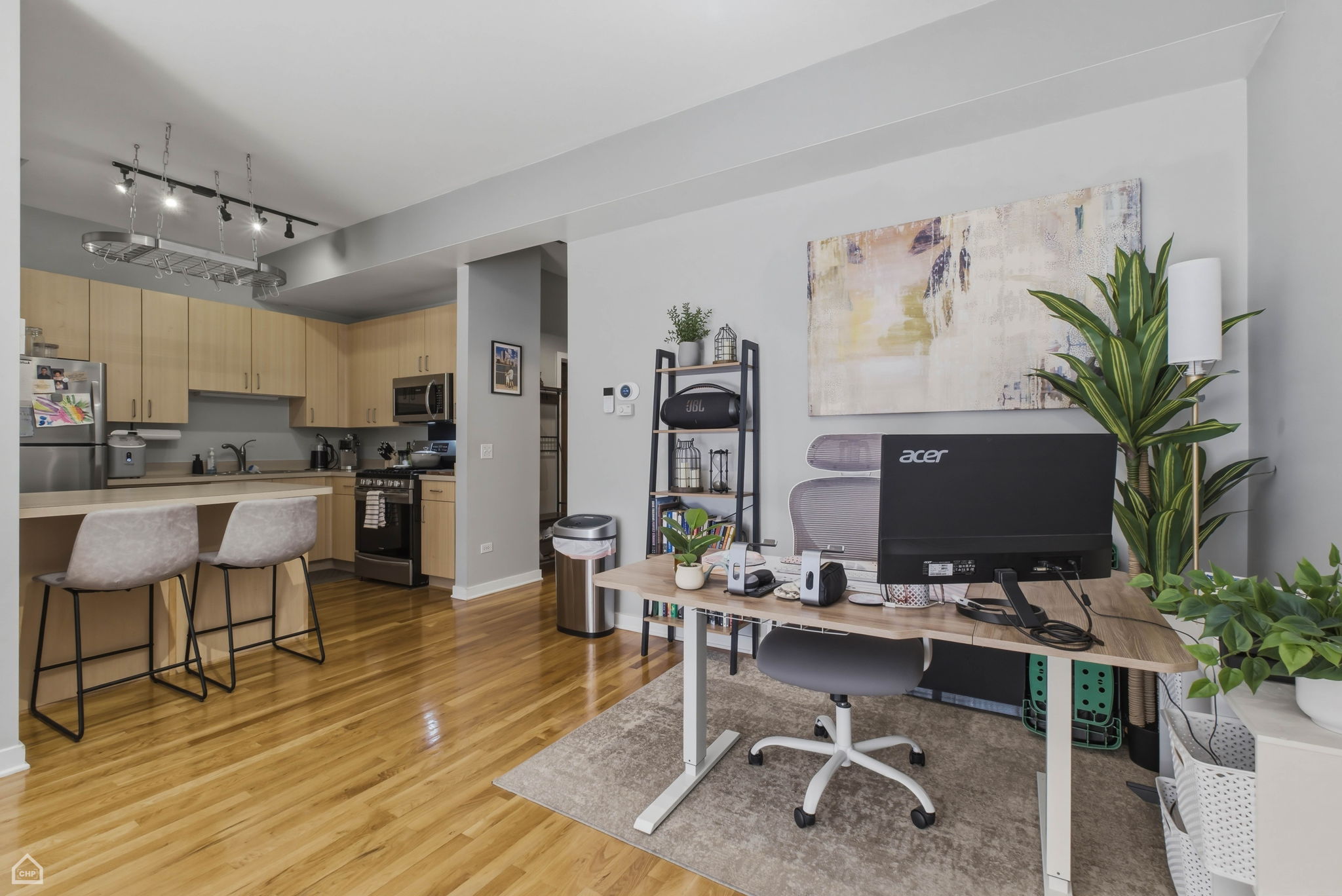 1910 S Michigan Ave 302 - Brady Miller_CHP2026_003