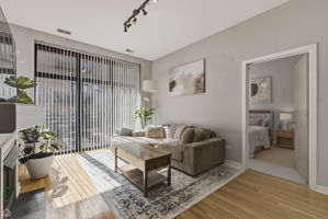 1910 S Michigan Ave 302 - Brady Miller_CHP2026_007