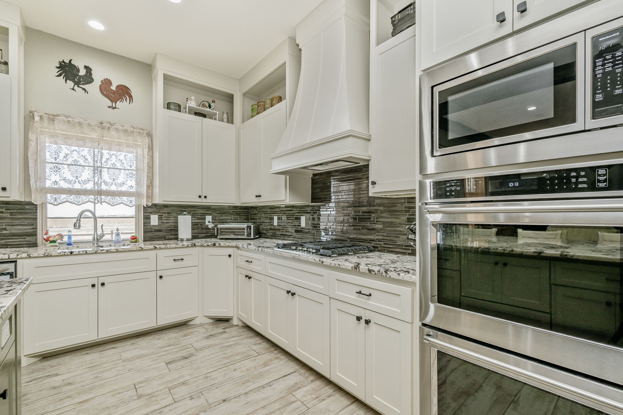 19101 Elk Springs 11