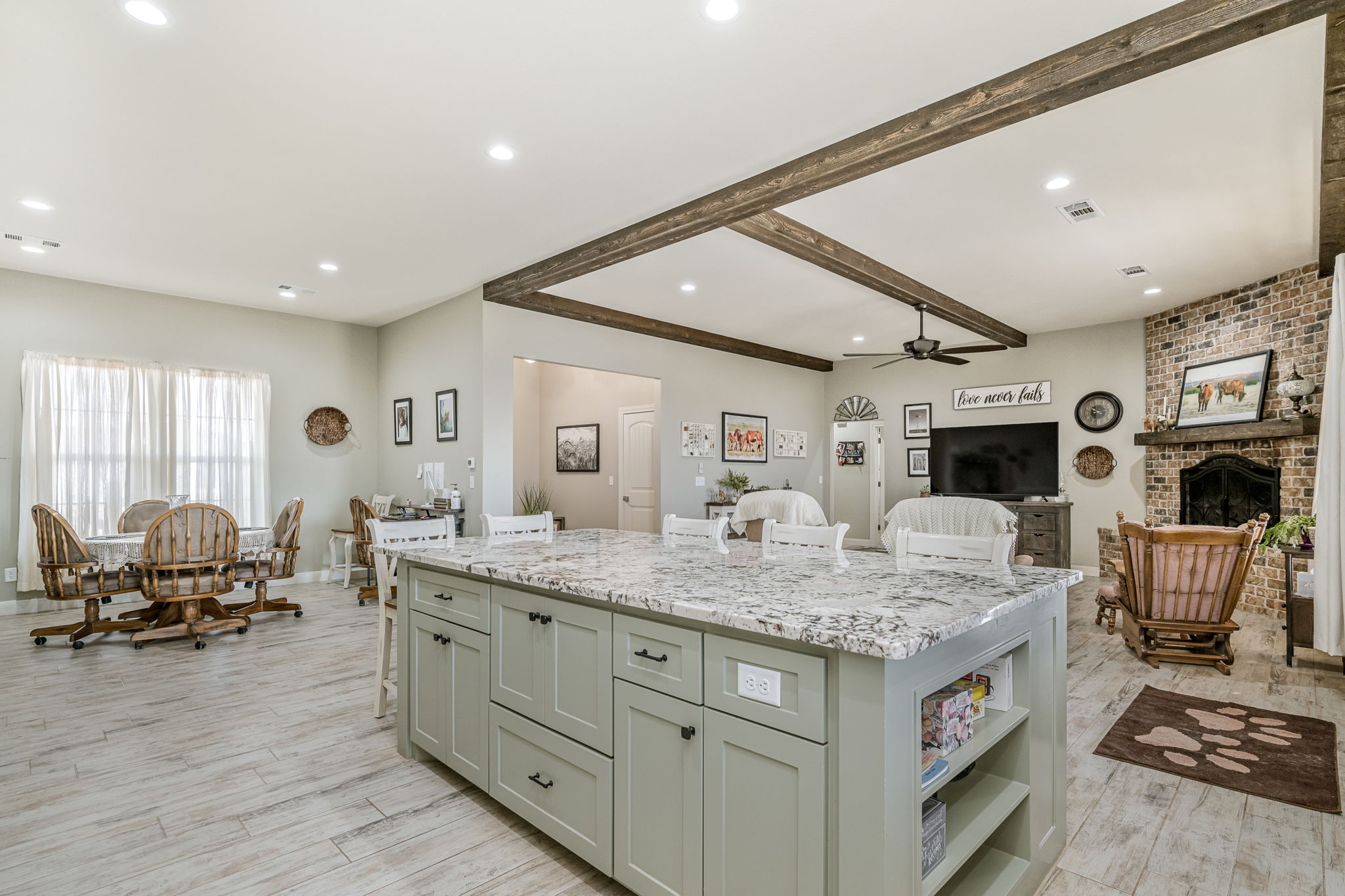 19101 Elk Springs 12