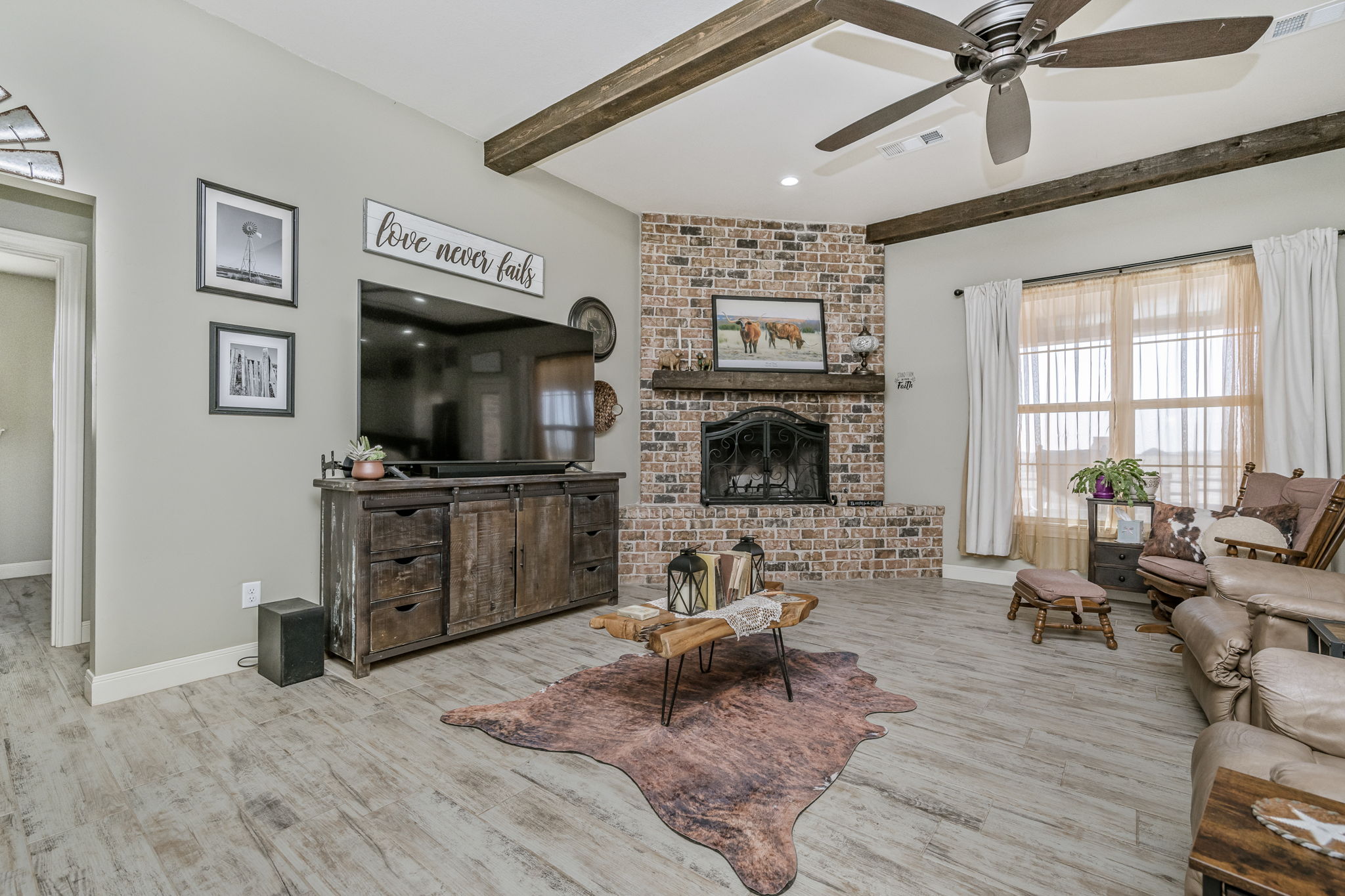 19101 Elk Springs 13