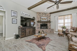 19101 Elk Springs 13