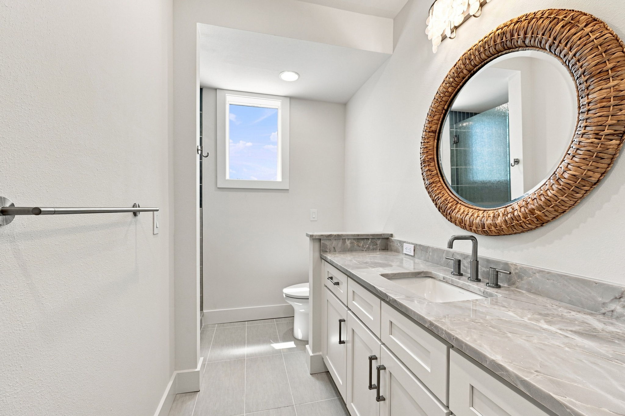 Bathroom2a