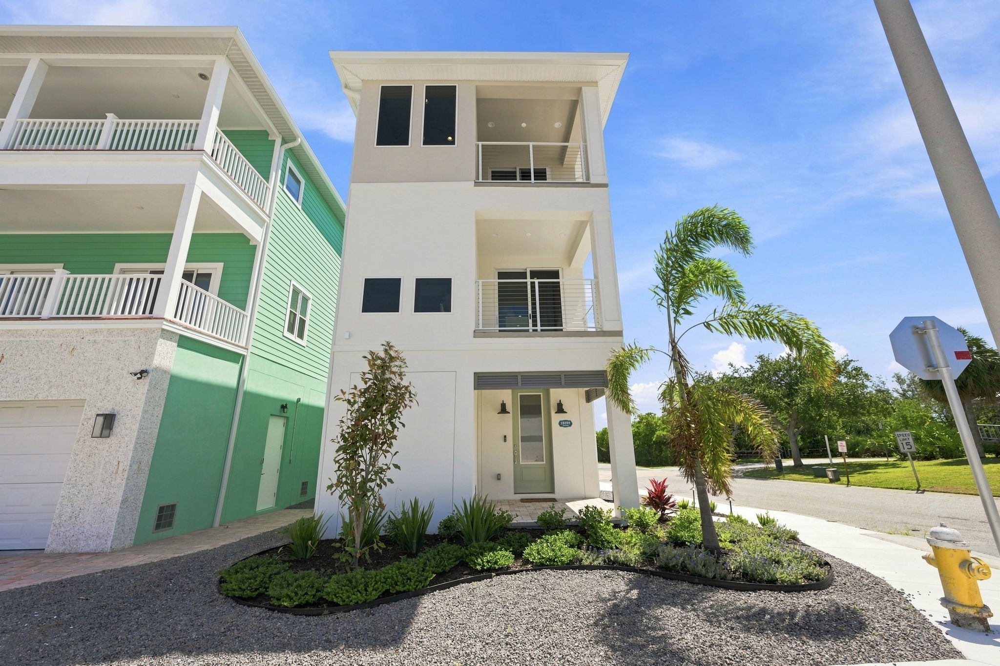 Front Exterior1