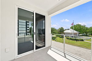Living Room Balcony3