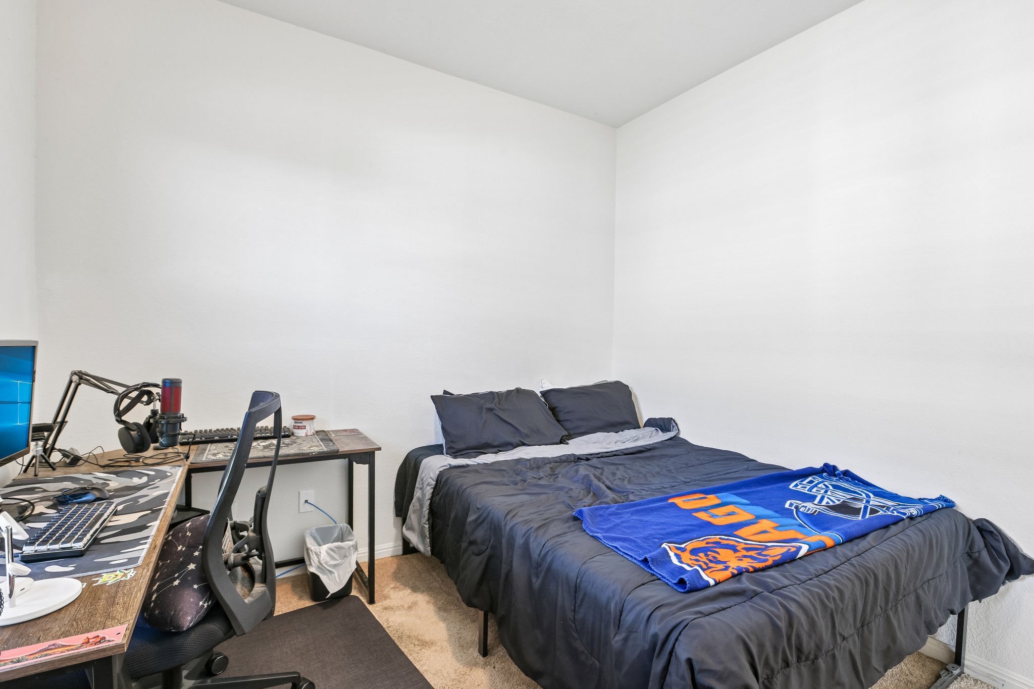 Mike Mansfield Rd-S0106-023.jpg