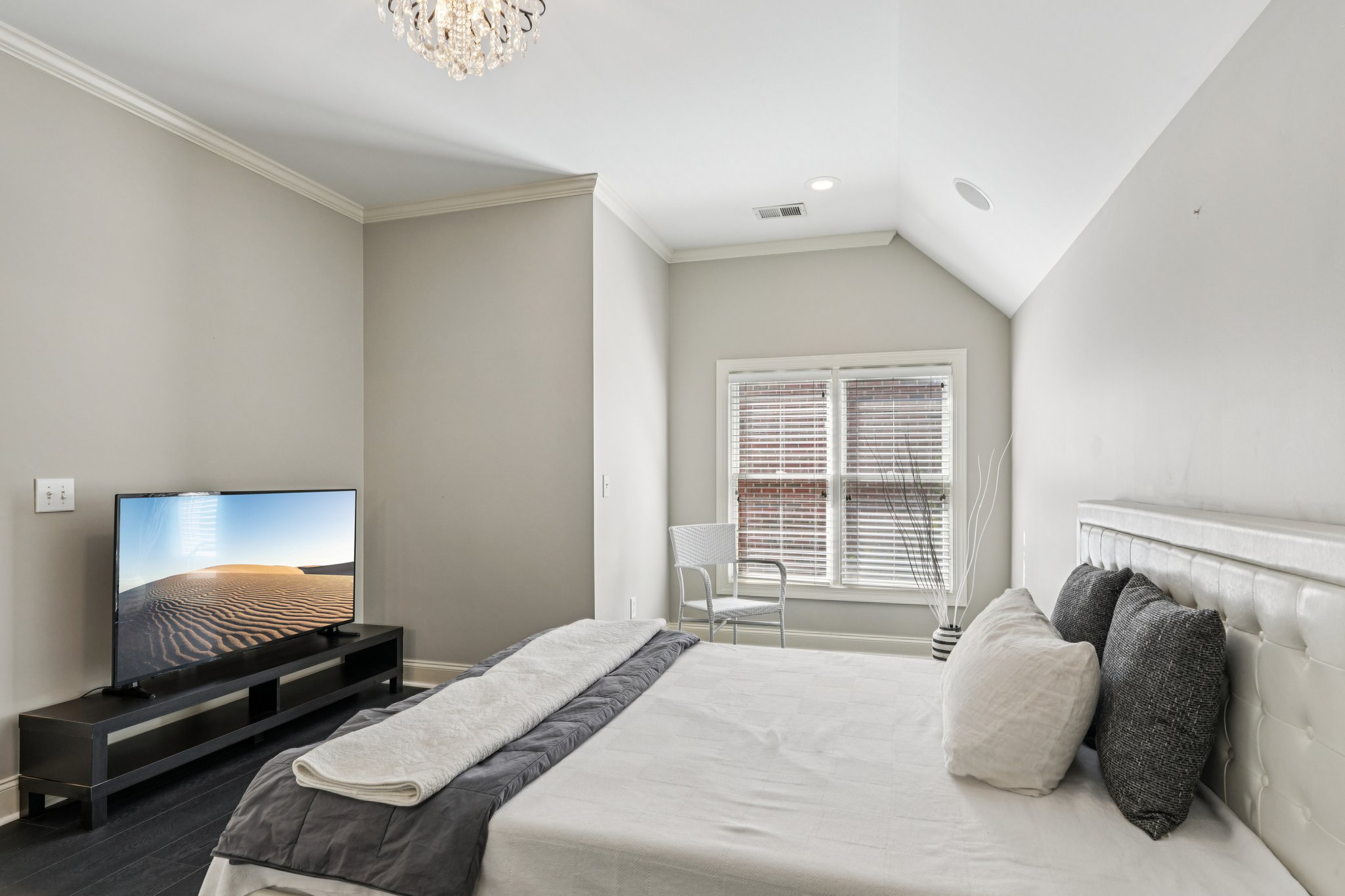 Southport Dr-S3003-056.jpg