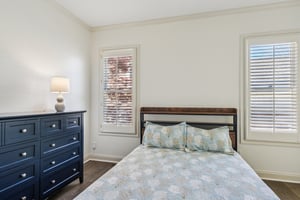 Southport Dr-S3003-046.jpg