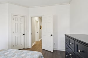 Southport Dr-S3003-048.jpg