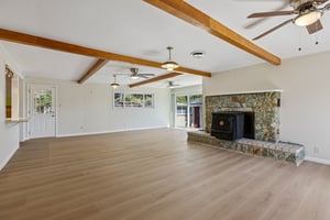  1911 Birch Ave-S0510-009.jpg