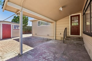  1911 Birch Ave-S0510-044.jpg