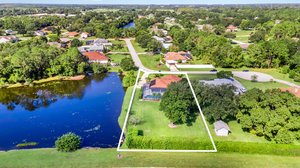 1911 Griff Wood Ct, St Cloud, FL 34772, USA Photo 33