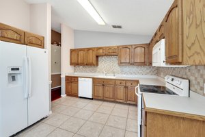 1911 Griff Wood Ct, St Cloud, FL 34772, USA Photo 10