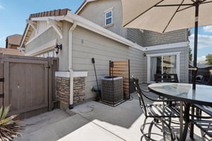 Neal Way-S1507-032.jpg