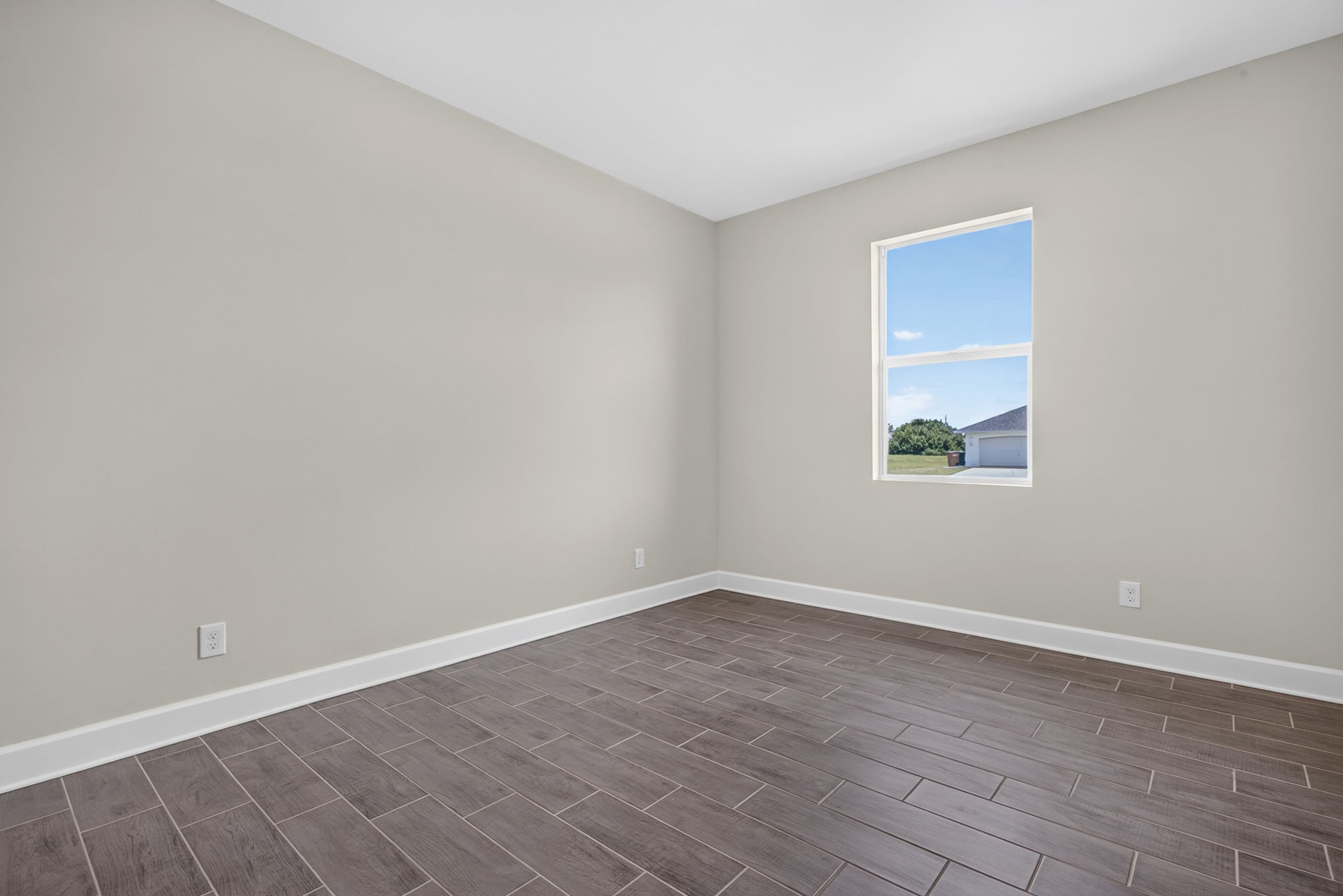 Guest Bedroom 4