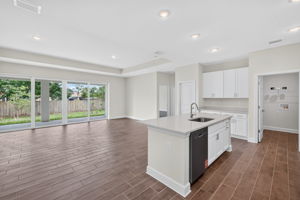 Kitchen Island1