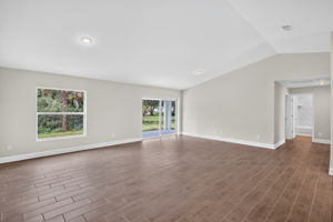 Living Room 3 of 4