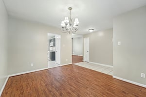Forest Ridge Dr-1206-014.jpg