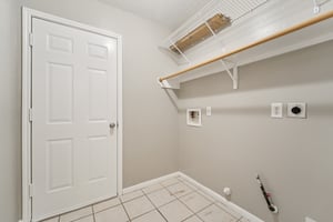 Forest Ridge Dr-1206-017.jpg
