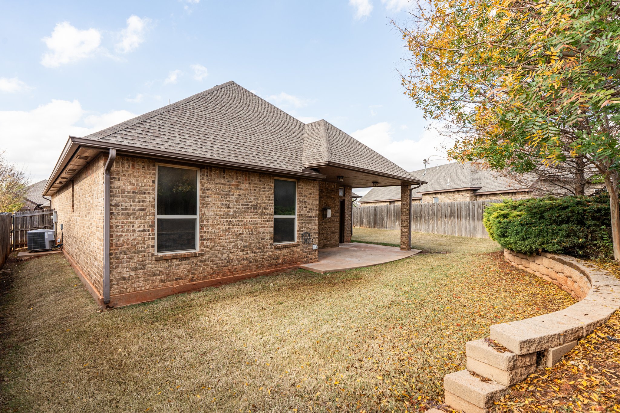 19112 Pinehurst Trail Dr_044.jpg