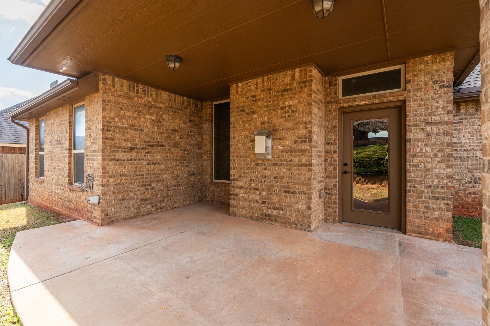 19112 Pinehurst Trail Dr_046.jpg
