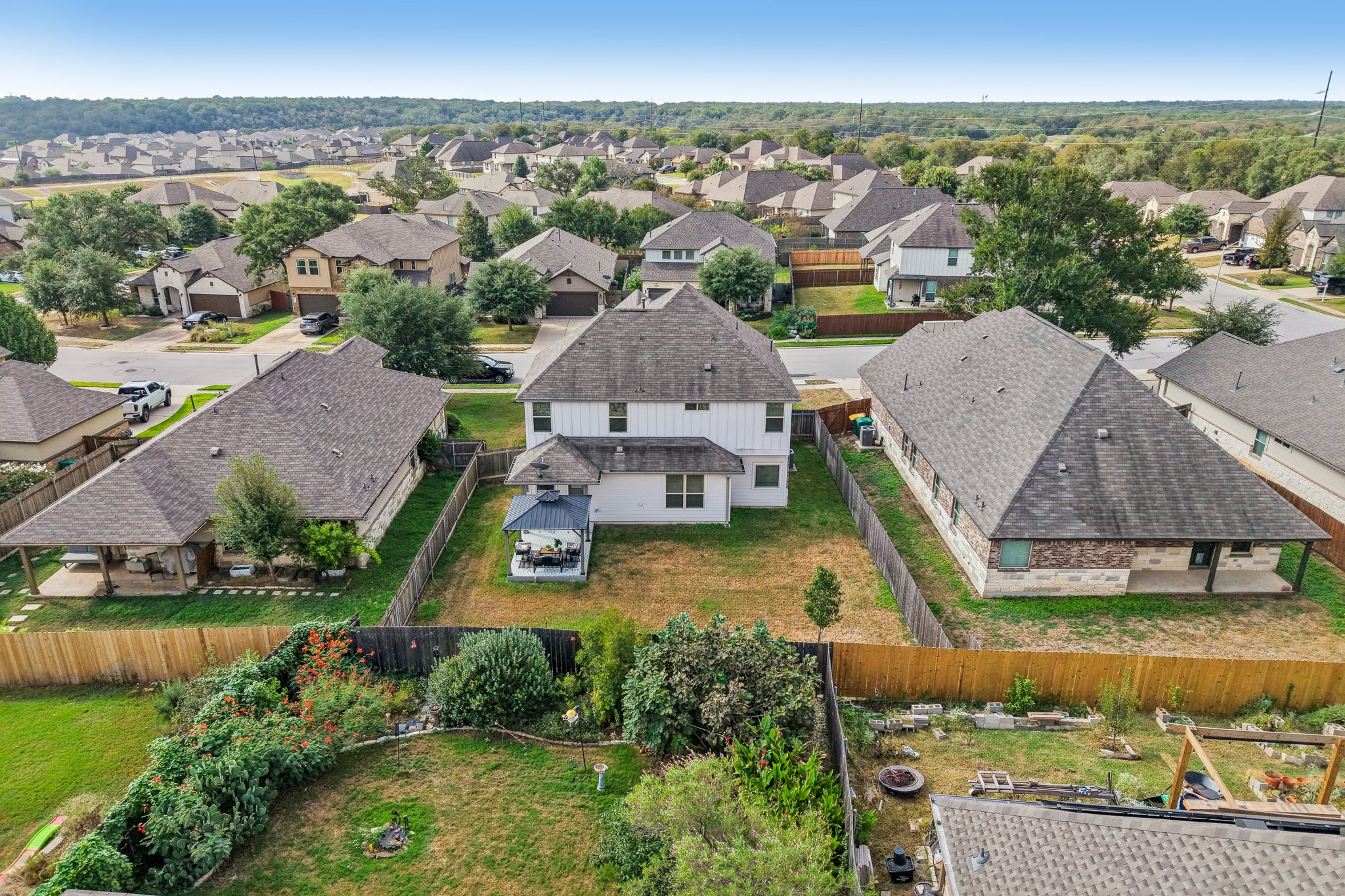 Bobbywoods Ln-S0809-090.jpg