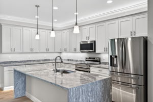 Kitchen 1 of 3
