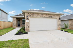 Houston - Montgomery Oaks - 1912 Oregon White Oak Dr, Conroe, TX 77304 - 002