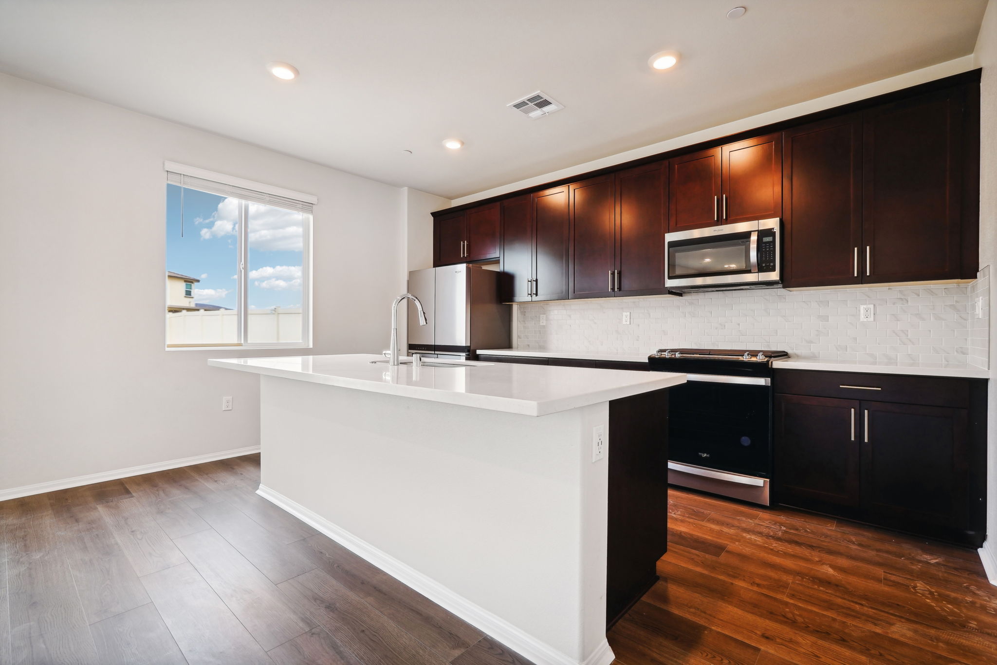 SoCal - Hilltop at Nichols Ranch - 19125 River Rock Ct, Lake Elsinore, CA 92532 - 008
