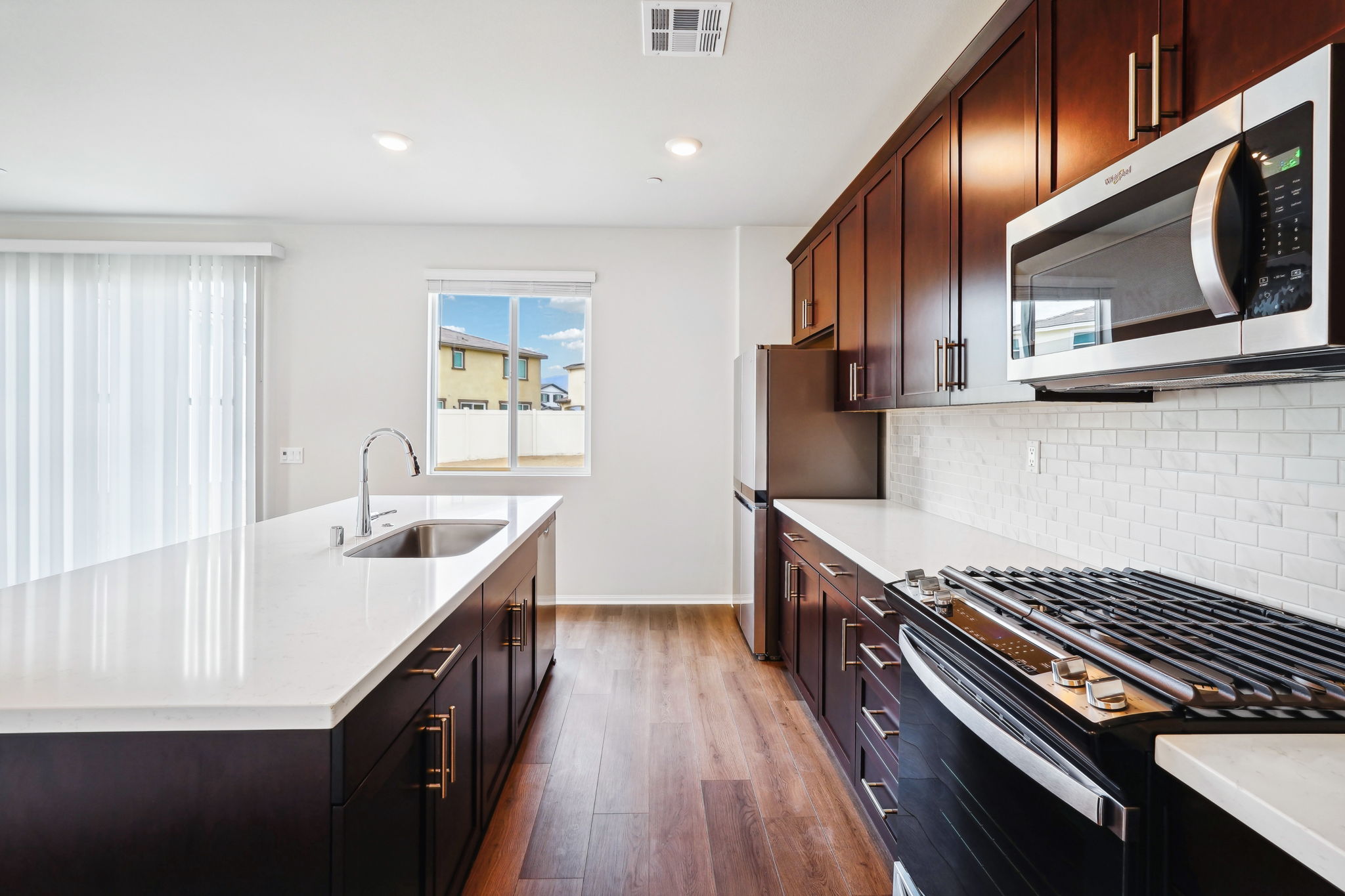 SoCal - Hilltop at Nichols Ranch - 19125 River Rock Ct, Lake Elsinore, CA 92532 - 009