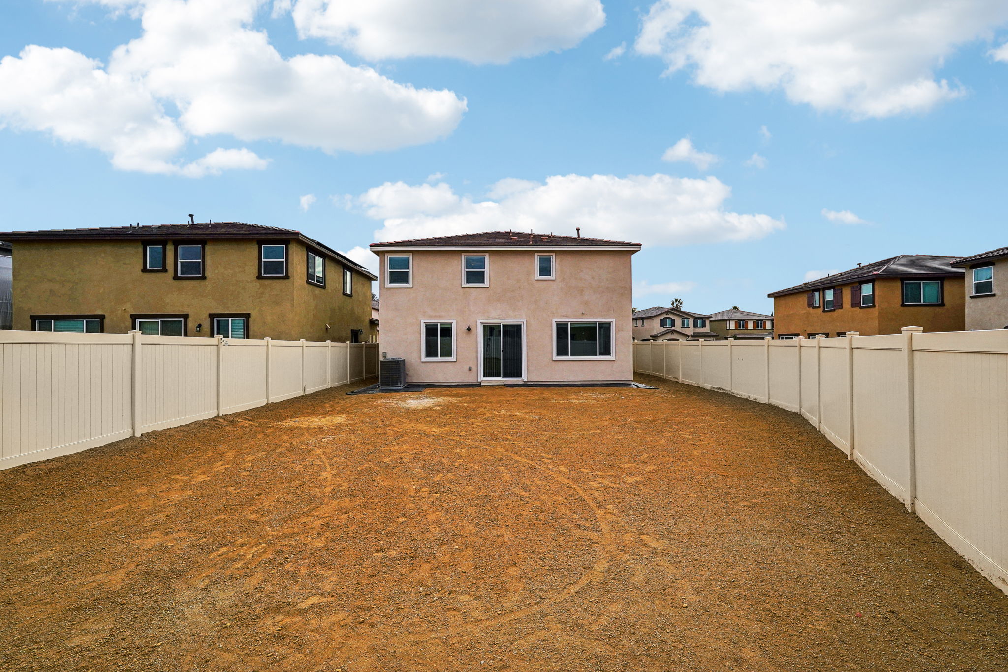 SoCal - Hilltop at Nichols Ranch - 19125 River Rock Ct, Lake Elsinore, CA 92532 - 029