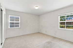 019_F8_1913 Kirkland Ave
