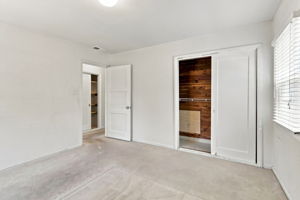 021_F8_1913 Kirkland Ave