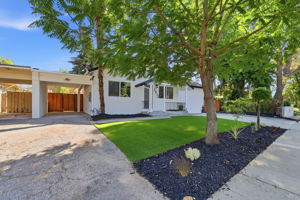 003_F8_1913 W Middlefield Rd