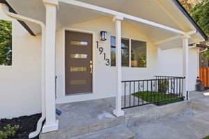 005_F8_1913 W Middlefield Rd