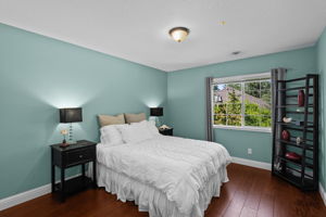 Bedroom #2 - Upper