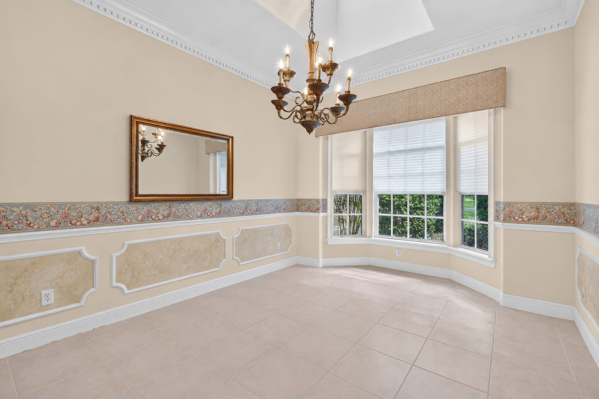 BEAUTIFUL BAY WINDOW ADDS LIGHT & SPACE