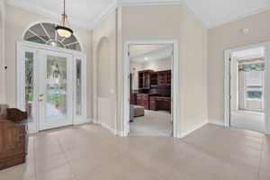 PRIVATE OFFICE/DEN/FLEX SPACE