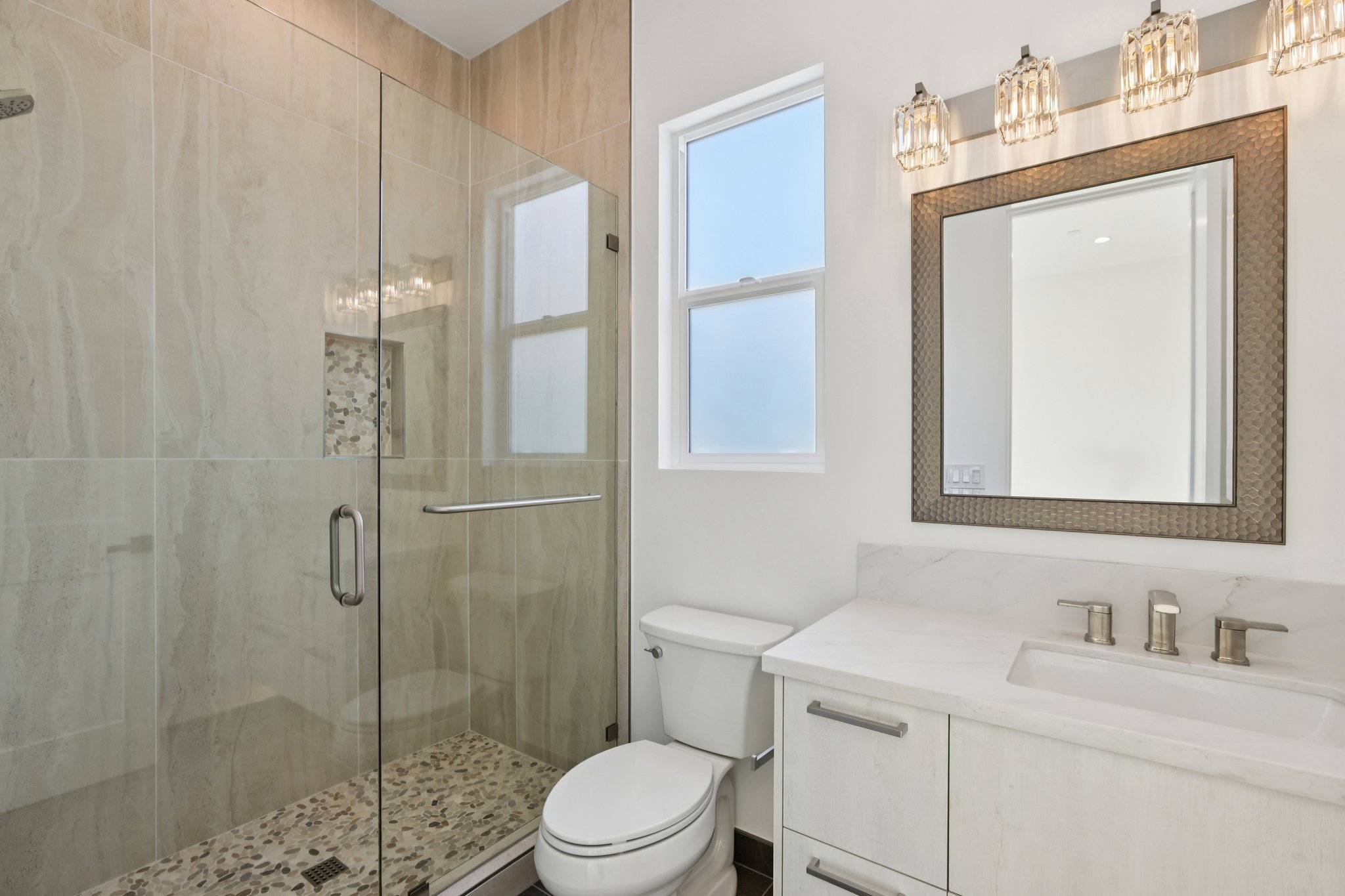 Belmont Ln a-L0302-042.jpg