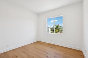 Belmont Ln a-L0302-034.jpg