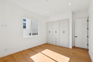 Belmont Ln a-L0302-037.jpg