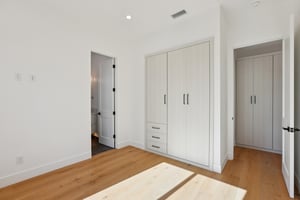 Belmont Ln a-L0302-040.jpg