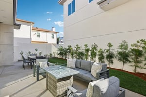 Belmont Ln a-L0302-048.jpg