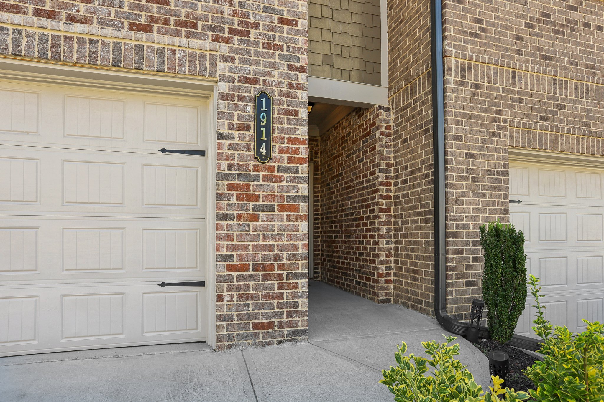 Hamilton Creek Pkwy-004.jpg