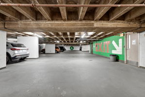  Photo 40