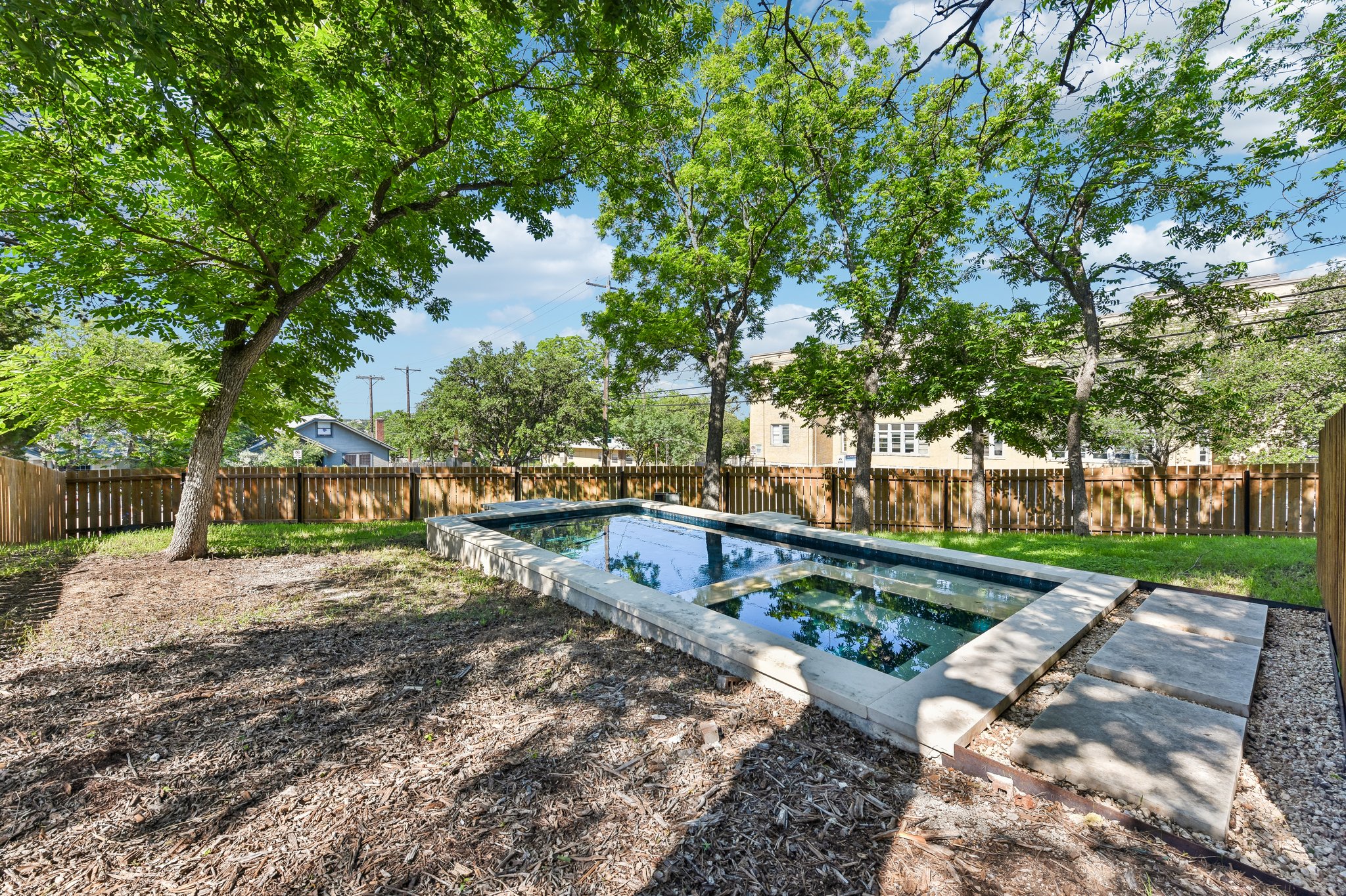 Brackenridge St-S1405-061.jpg