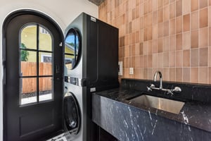 Brackenridge St-S1405-052.jpg