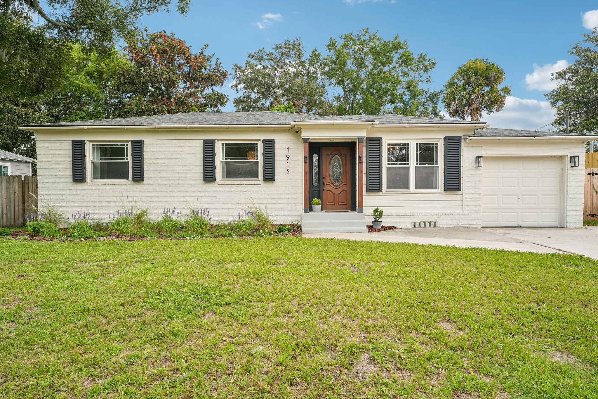 Felch Ave-S0309-002.jpg