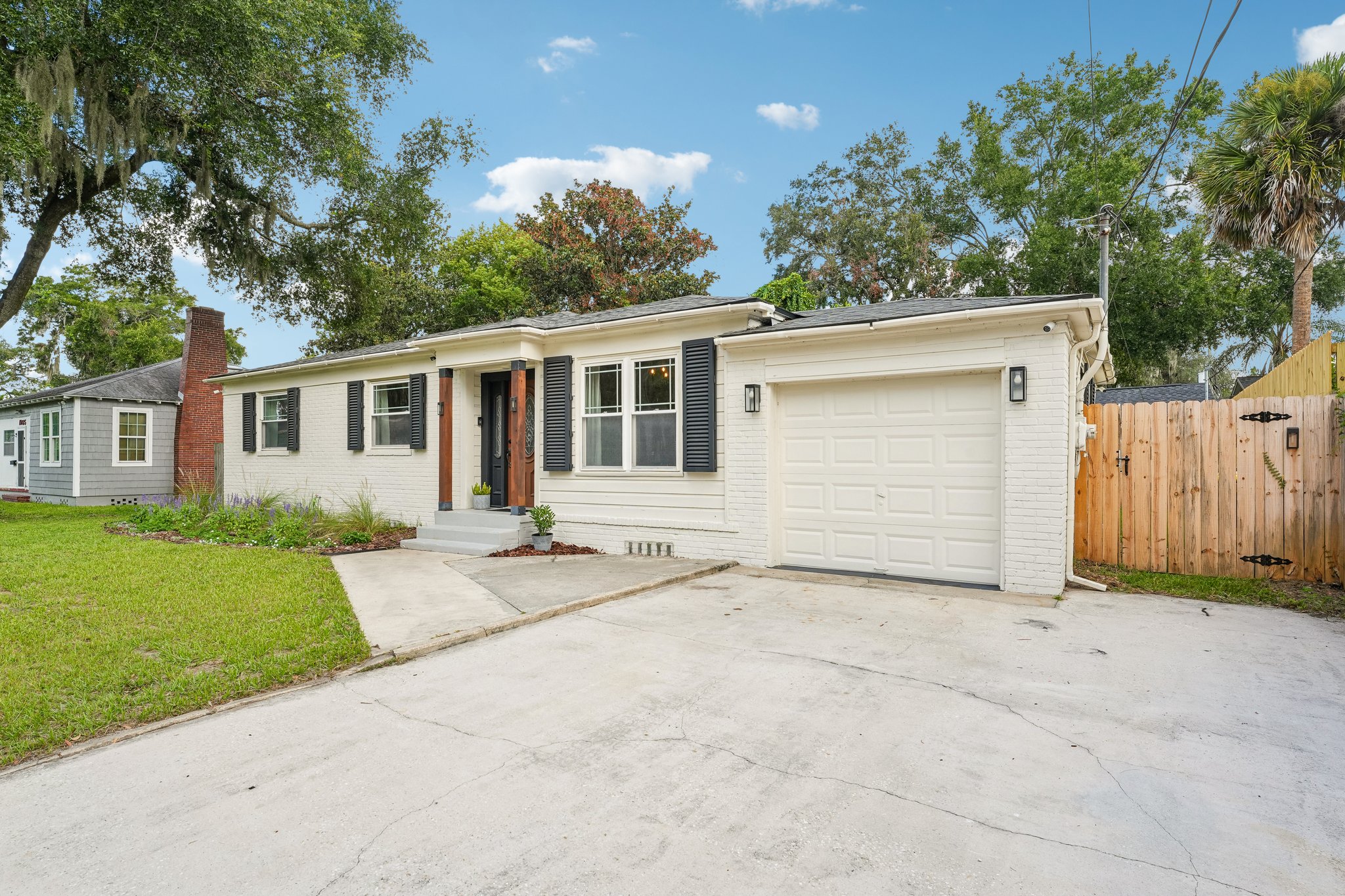 Felch Ave-S0309-003.jpg