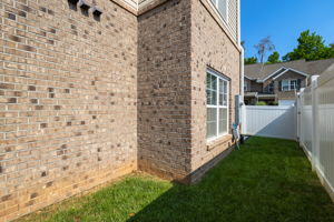 1915 Fleming Rd A-28